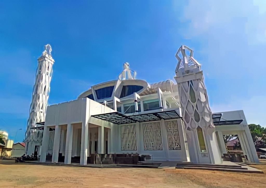 Masjid Babuttaqwa Utama Polda Aceh 